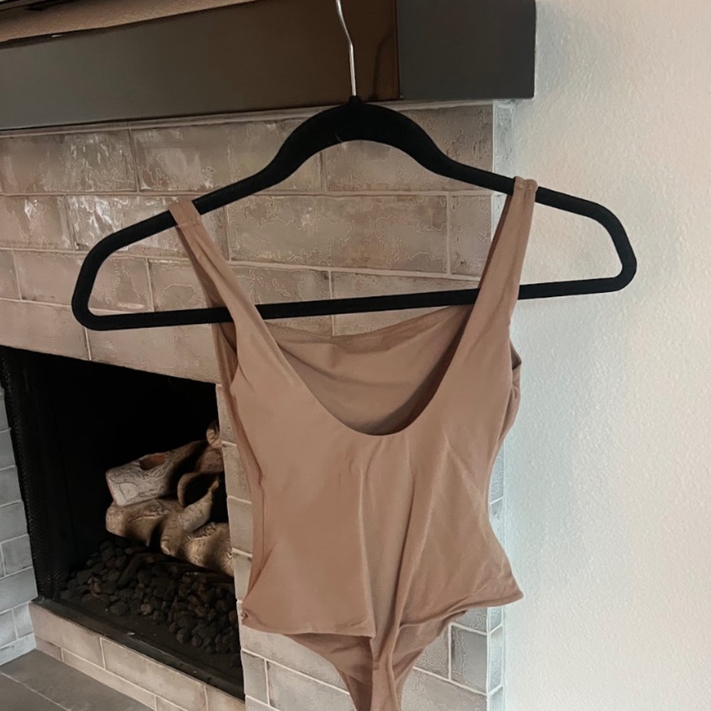 Skims Bodysuit
